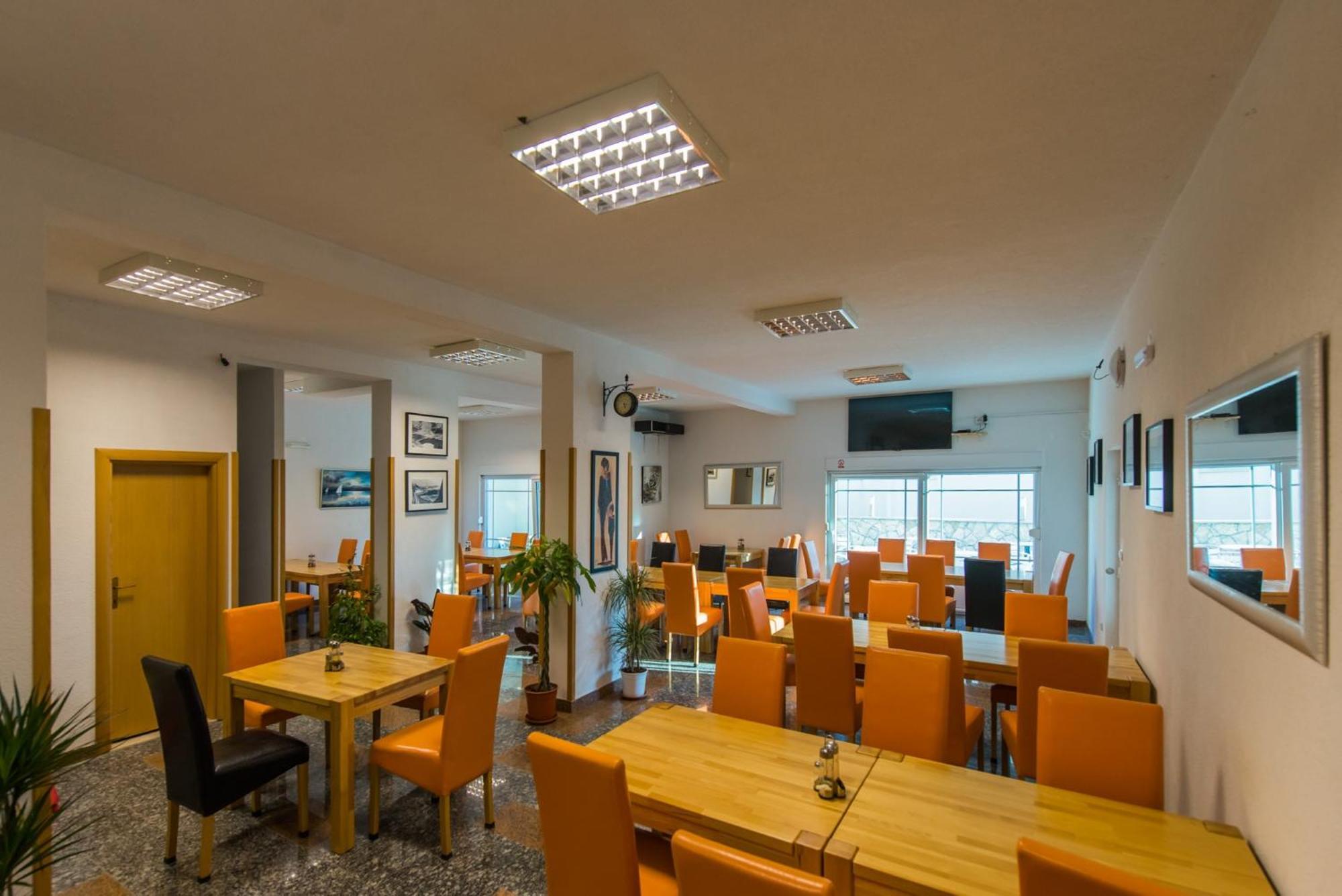 Bed And Breakfast Pero 3 Min Walk To The Beach Lokva Rogoznica Buitenkant foto